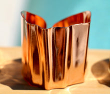 Load image into Gallery viewer, Shiny Fold-Formed Copper Cuff Bracelet Hand Stamped with LOVE