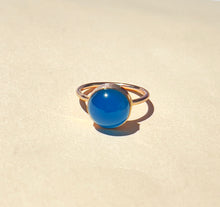 Load image into Gallery viewer, Round Electric Blue Chalcedony Gold Ring