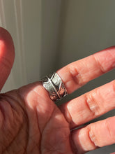 Load image into Gallery viewer, Turquoise Silver Leaf Ring